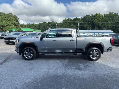 2025 GMC Sierra 2500 SLT