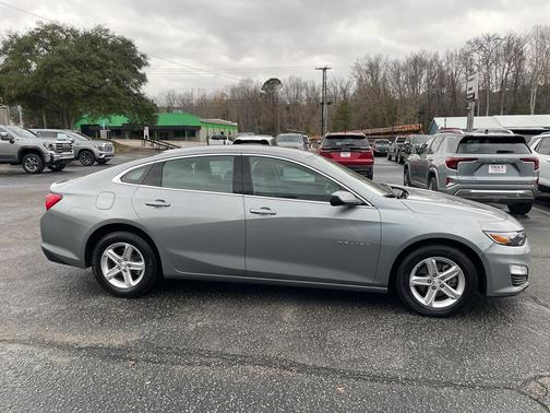 2024 Chevrolet Malibu FWD 1LT