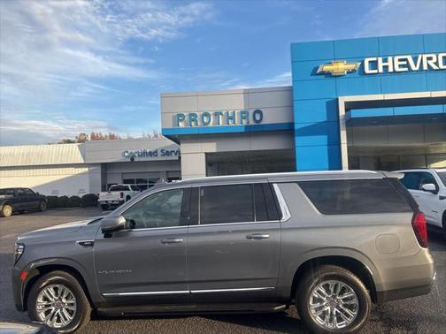 2022 GMC Yukon XL SLT