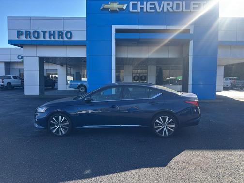 2022 Nissan Altima SR Intelligent AWD