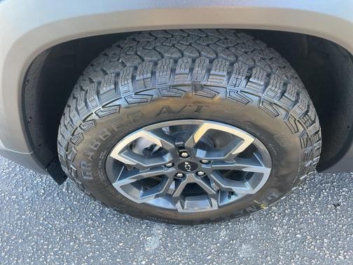 2026 Chevrolet Equinox AWD ACTIV