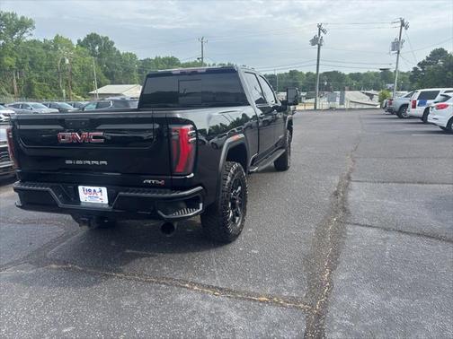 2024 GMC Sierra 2500 AT4