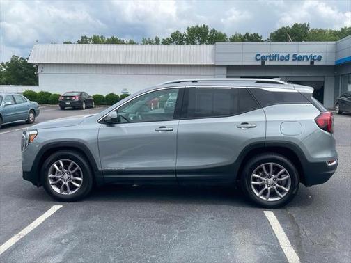 2023 GMC Terrain SLT