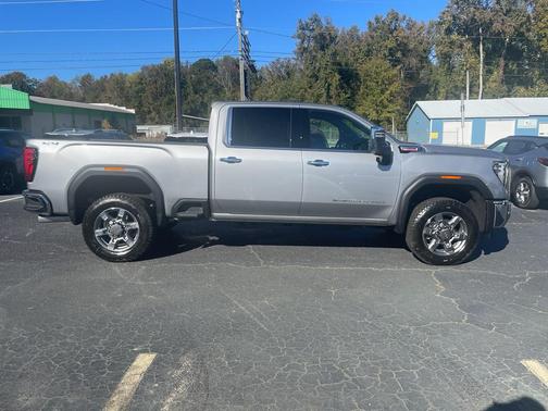 2026 GMC Sierra 2500 SLT