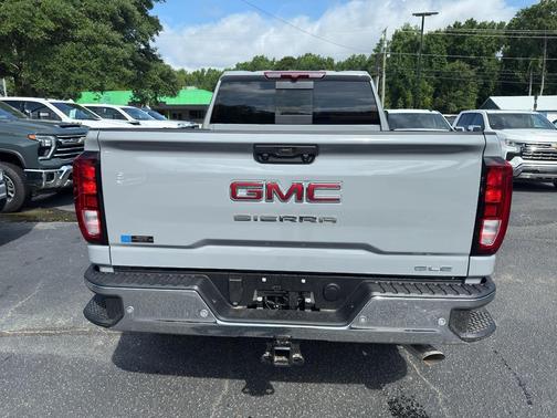 2025 GMC Sierra 2500 SLE