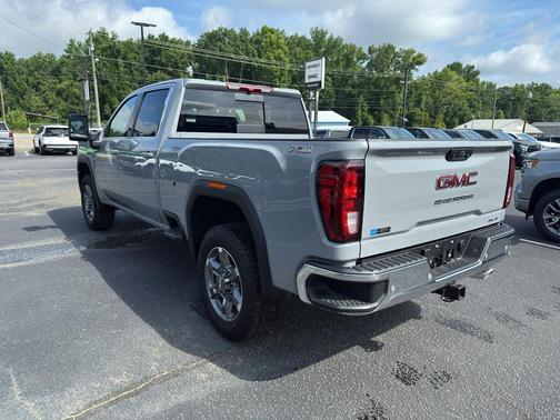 2025 GMC Sierra 2500 SLE