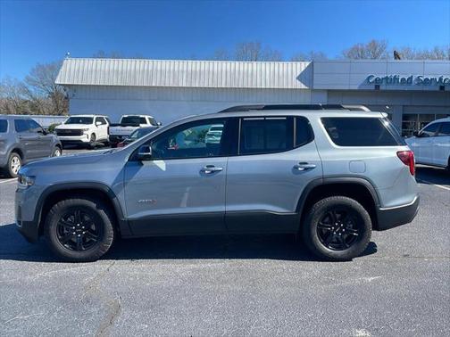 2023 GMC Acadia AWD AT4