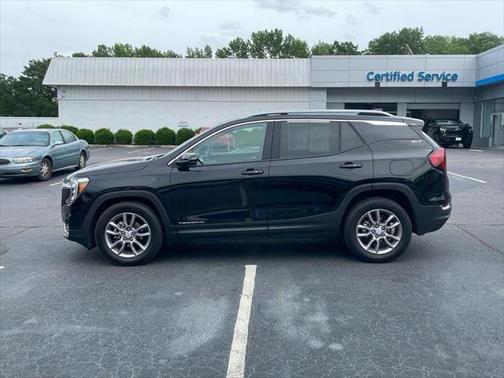 2024 GMC Terrain SLT