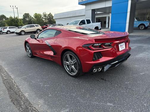 2026 Chevrolet Corvette Stingray w/2LT