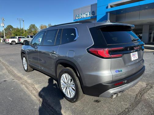 2026 GMC Acadia FWD Elevation
