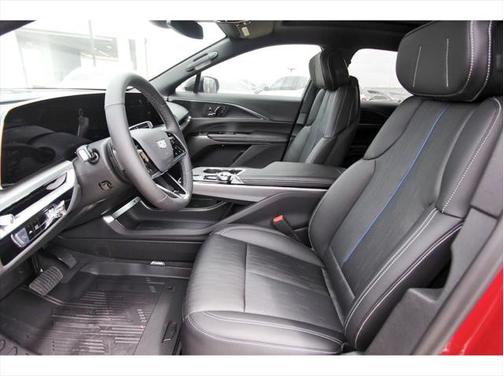 2025 Cadillac LYRIQ Luxury w/1SC