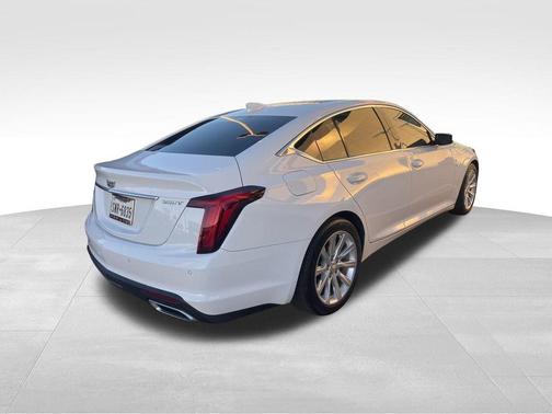 2023 Cadillac CT5 Luxury
