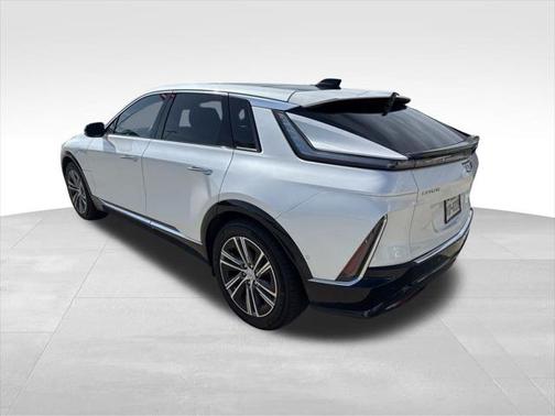 2024 Cadillac LYRIQ Luxury w/1SD
