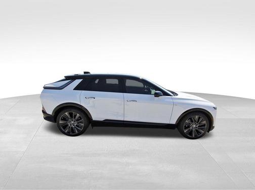 2026 Cadillac LYRIQ Signature Sport