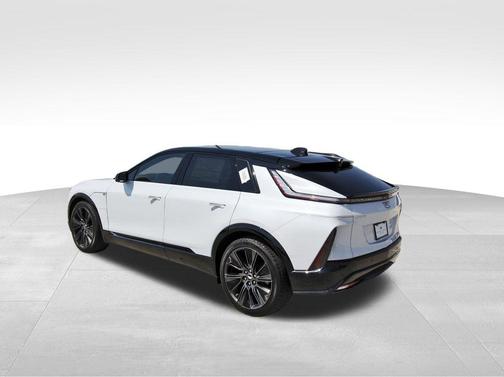 2026 Cadillac LYRIQ Signature Sport