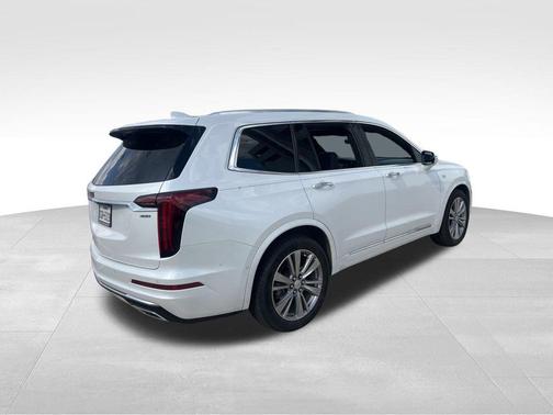 2023 Cadillac XT6 Premium Luxury FWD