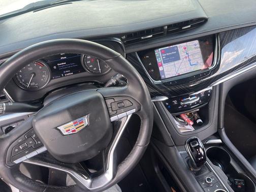 2023 Cadillac XT6 Premium Luxury FWD