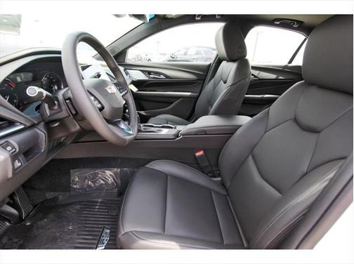 2025 Cadillac CT4 Luxury RWD