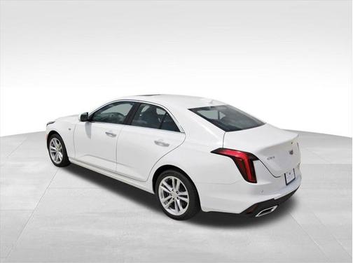 2025 Cadillac CT4 Luxury RWD