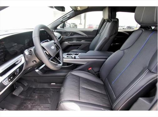 2025 Cadillac LYRIQ Sport w/1SF
