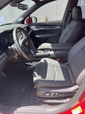 2025 Cadillac XT6 Sport AWD