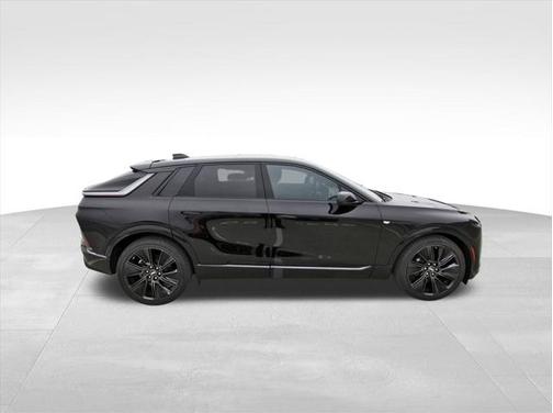 2025 Cadillac LYRIQ Sport