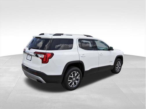 2023 GMC Acadia FWD SLT