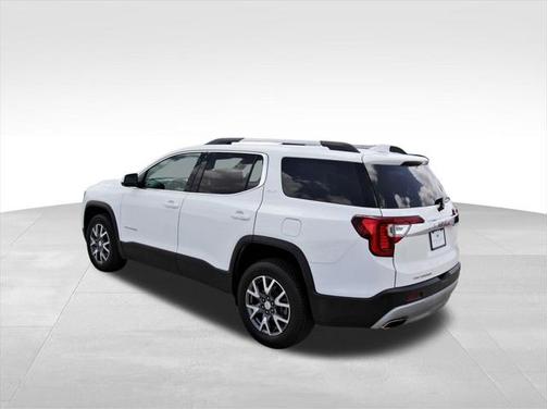 2023 GMC Acadia FWD SLT