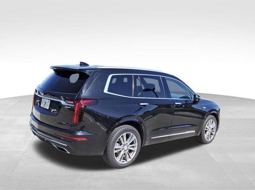 2023 Cadillac XT6 Premium Luxury FWD