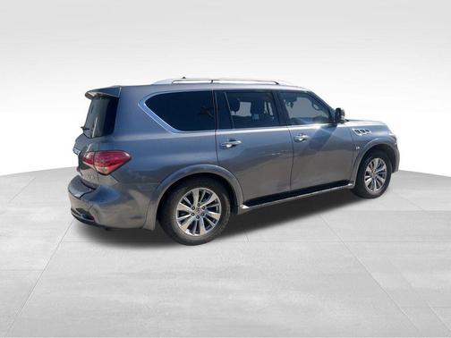 2016 INFINITI QX80 Base