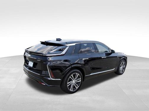 2025 Cadillac LYRIQ Luxury