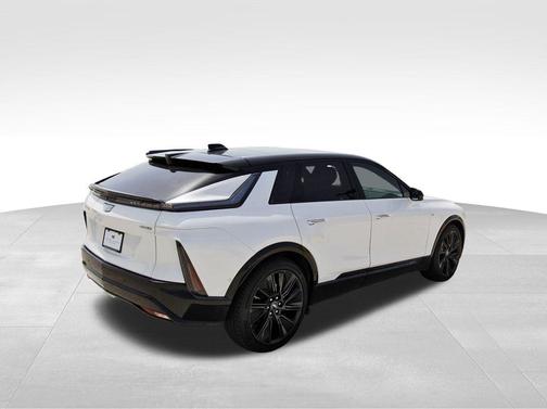2025 Cadillac LYRIQ Sport