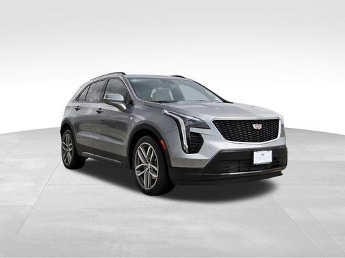 Argent Silver Metallic 2023 Cadillac XT4 Sport