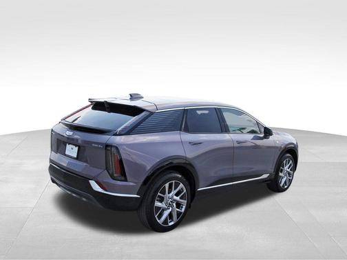 2025 Cadillac OPTIQ Luxury 1 AWD