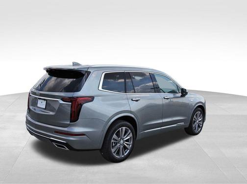 2025 Cadillac XT6 Premium Luxury FWD