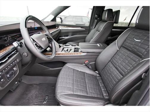 2025 Cadillac Escalade ESV Sport Platinum