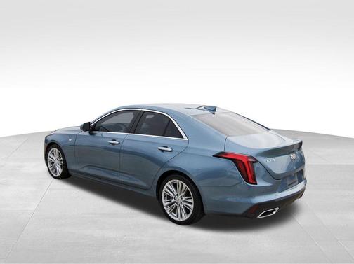 2024 Cadillac CT4 Premium Luxury