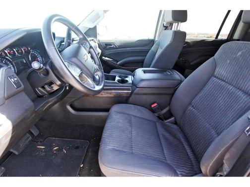 2017 Chevrolet Suburban LS