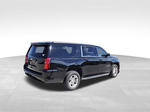 2017 Chevrolet Suburban LS