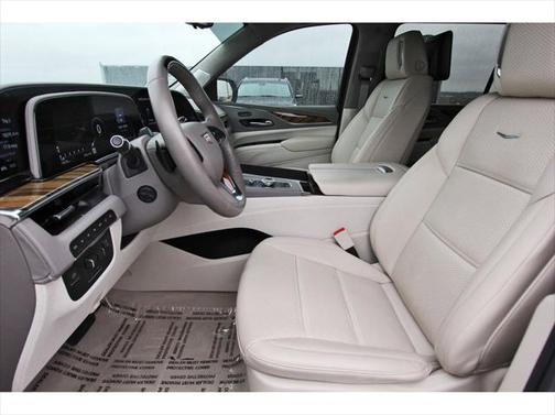 2022 Cadillac Escalade ESV Premium Luxury Platinum