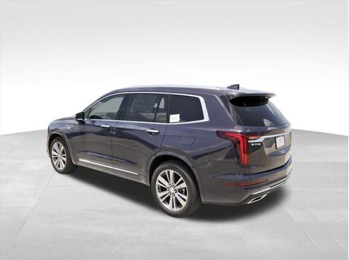 2025 Cadillac XT6 Premium Luxury FWD