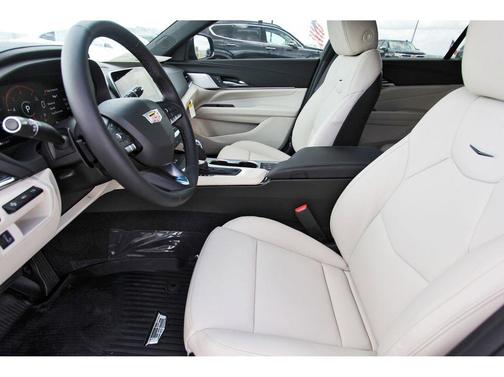 2026 Cadillac CT4 Premium Luxury RWD