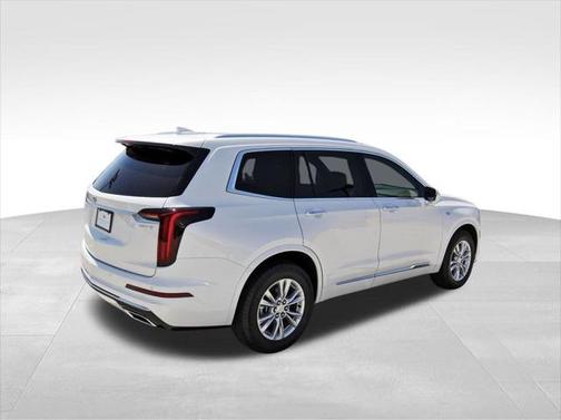 2025 Cadillac XT6 Luxury FWD