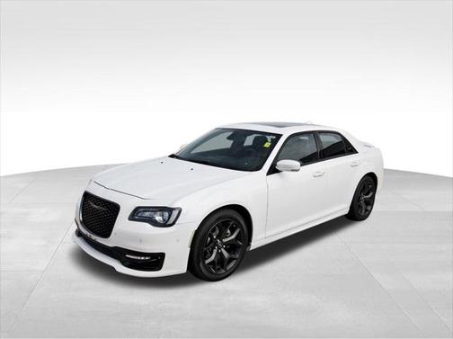 2022 Chrysler 300 S