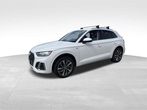 2023 Audi Q5 45 S line Premium Plus