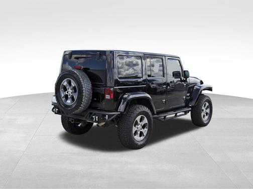 Black Clearcoat 2017 Jeep Wrangler Unlimited Sahara