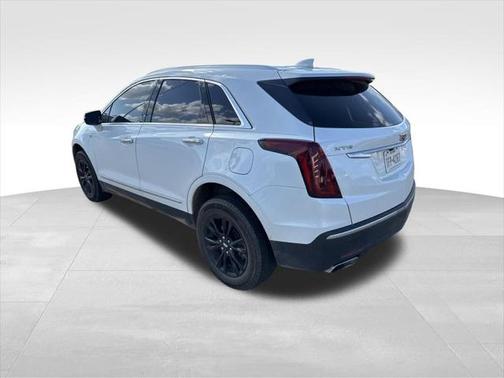 2023 Cadillac XT5 Luxury
