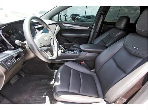 2023 Cadillac XT5 Luxury