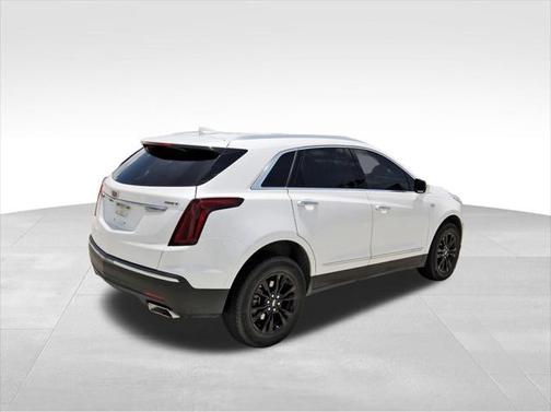 2023 Cadillac XT5 Luxury