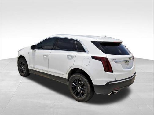2023 Cadillac XT5 Luxury
